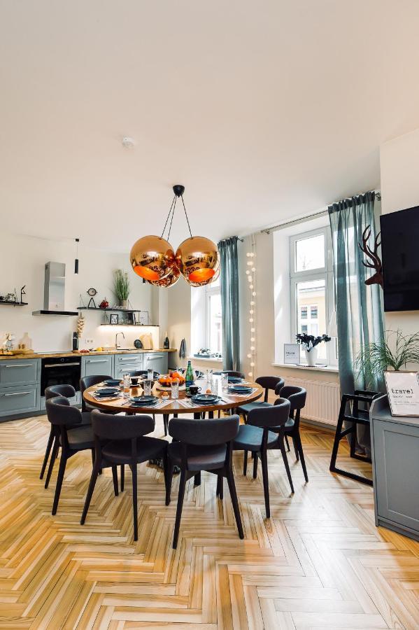 Elvis Apartment/11 Beds/6 Bedrooms/Riga Old Town Exterior photo